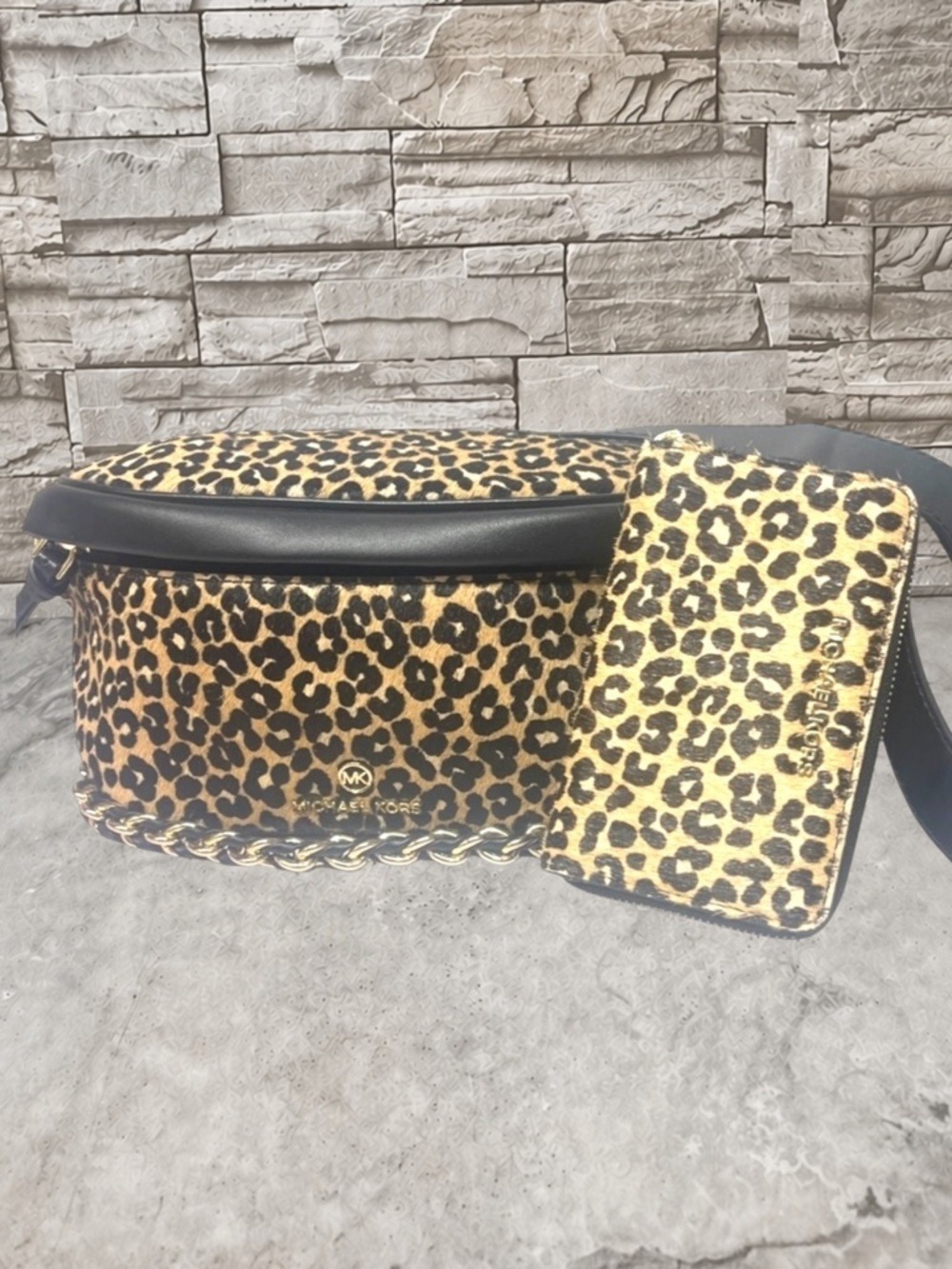 Michael Kors Slater Sling Pack Leopard Print Bag & Wallet Set Calf Hair